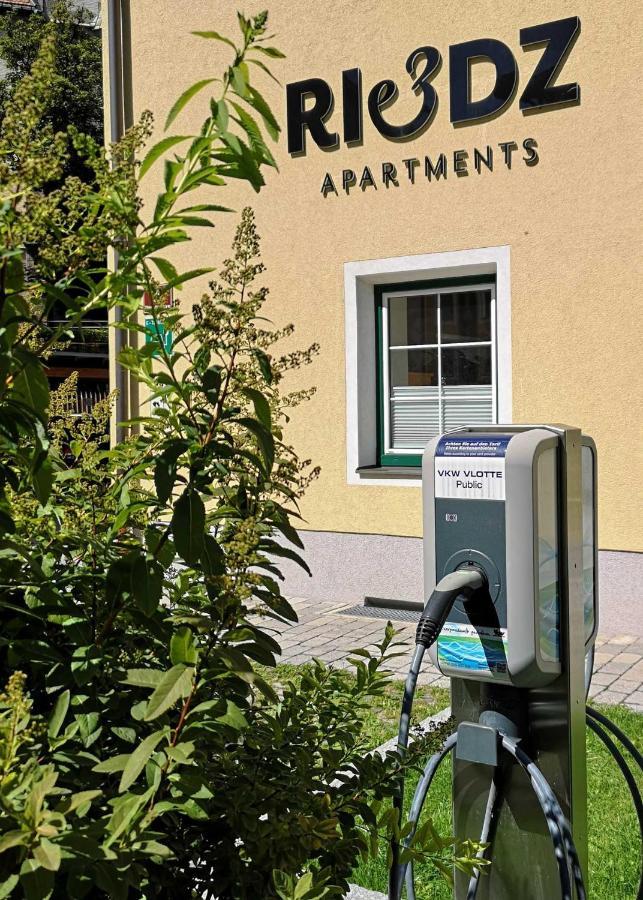 Riedz Apartments Innsbruck- Zentrales Apartmenthaus Mit Gruener Oase ภายนอก รูปภาพ