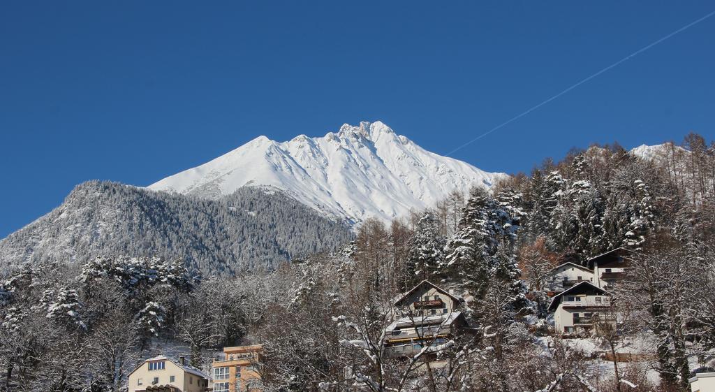 Riedz Apartments Innsbruck- Zentrales Apartmenthaus Mit Gruener Oase ภายนอก รูปภาพ