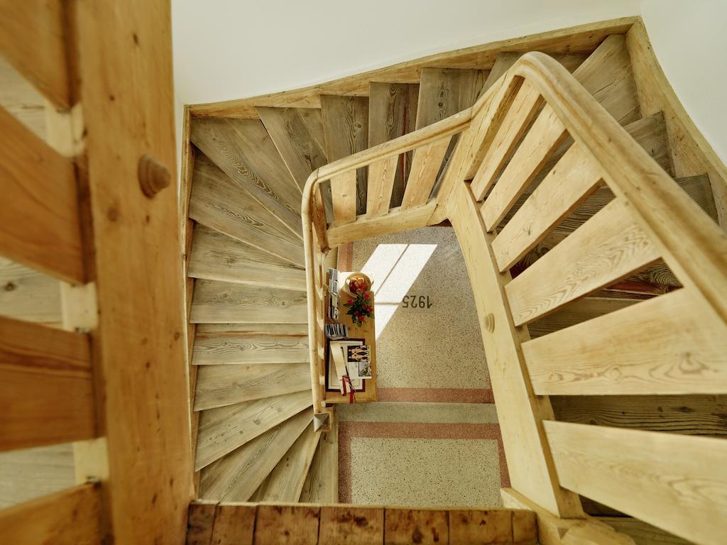 Riedz Apartments Innsbruck- Zentrales Apartmenthaus Mit Gruener Oase ภายนอก รูปภาพ
