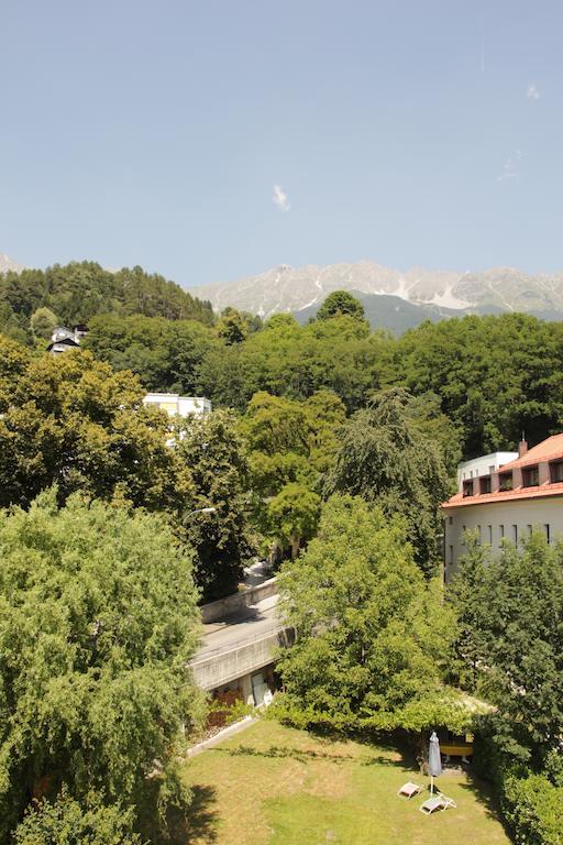 Riedz Apartments Innsbruck- Zentrales Apartmenthaus Mit Gruener Oase ภายนอก รูปภาพ