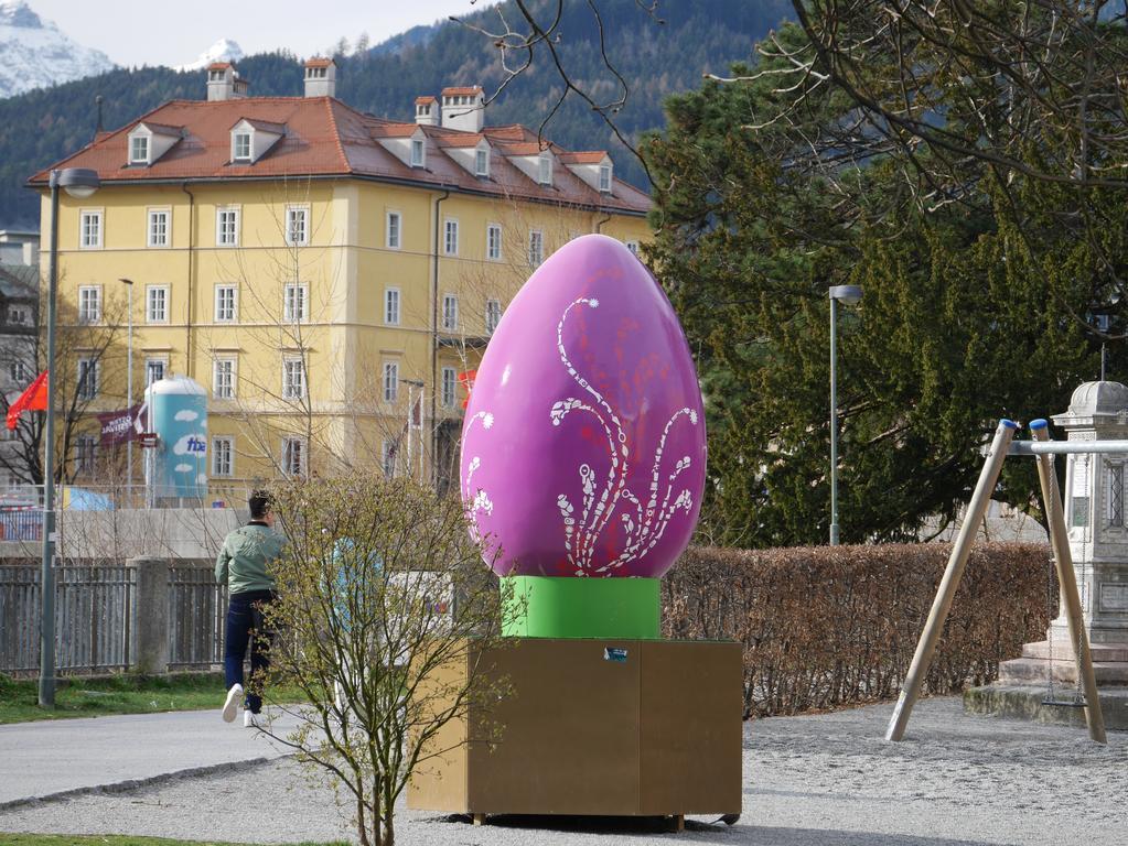 Riedz Apartments Innsbruck- Zentrales Apartmenthaus Mit Gruener Oase ภายนอก รูปภาพ