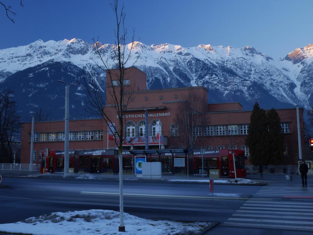 Riedz Apartments Innsbruck- Zentrales Apartmenthaus Mit Gruener Oase ภายนอก รูปภาพ